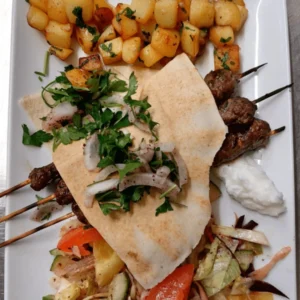KEFTA 3 BROCHETTES