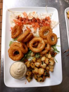 Calamars-légumes-plats